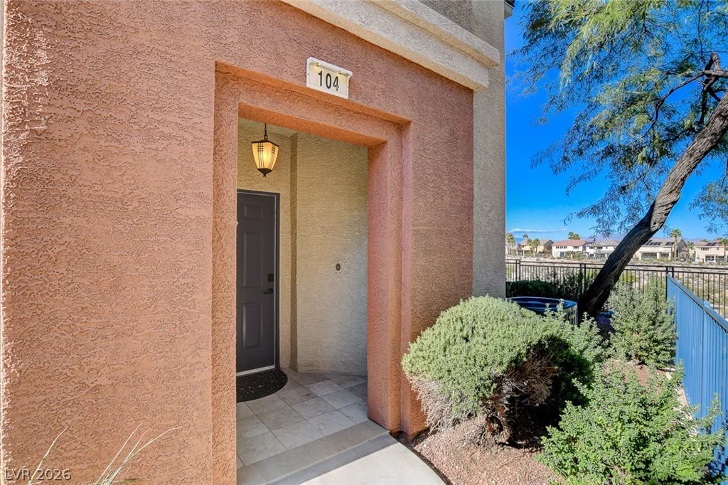 10730 Amber Ridge, Las Vegas, NV 89144