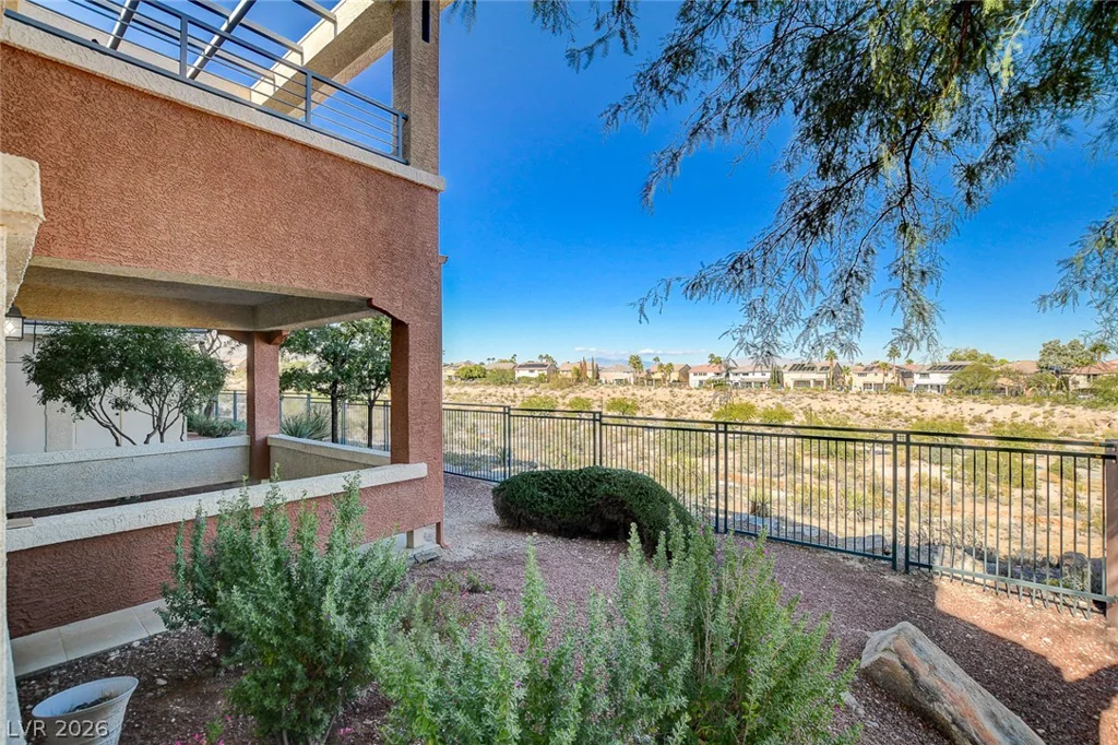 10730 Amber Ridge, Las Vegas, NV 89144