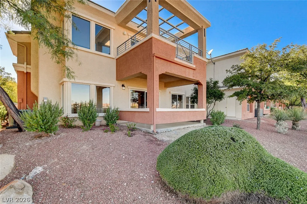 10730 Amber Ridge, Las Vegas, NV 89144