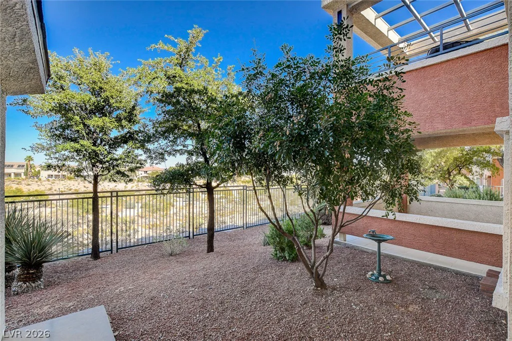 10730 Amber Ridge, Las Vegas, NV 89144